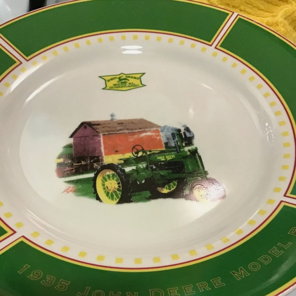 1. JOHN DEERE by Gibson 1935 Model B Large Rim Soup